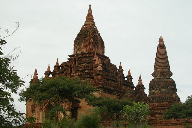 バガン遺跡 セィンニェ・アマ寺院