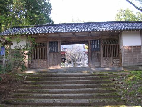 安居寺山門