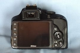D3300 背面