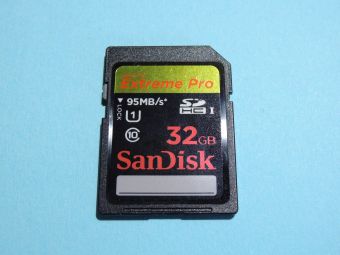 SDHCカード サンディスク SDSDXPA-032G-J35