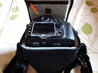 ロープロ トップローダー ズーム 50AWにD800+AF-S NIKKOR 24-70mm f/2.8G ED